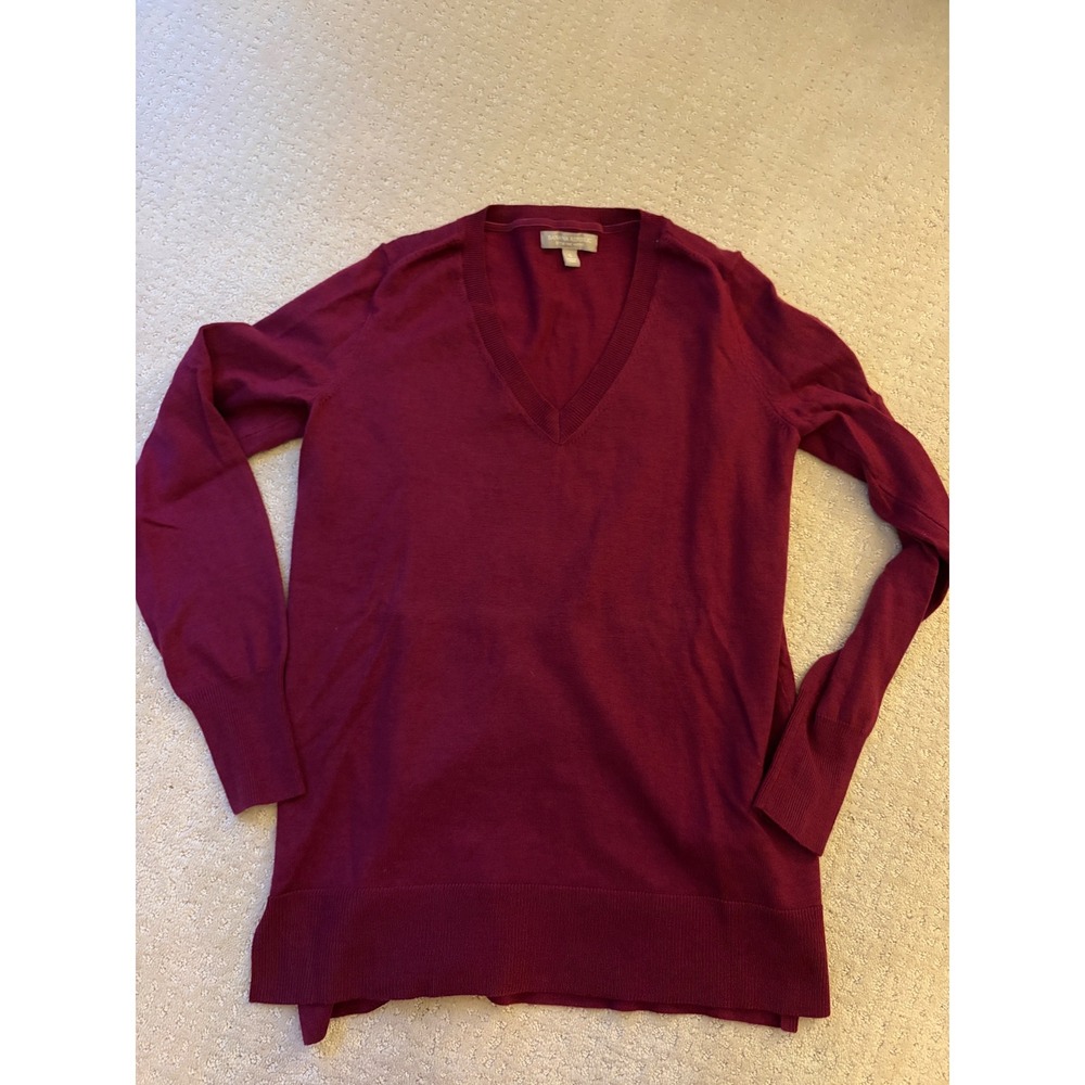 Banana Republic Womens Extra Fine Merino Wool V-Neck Sweater Burgundy Red Small
